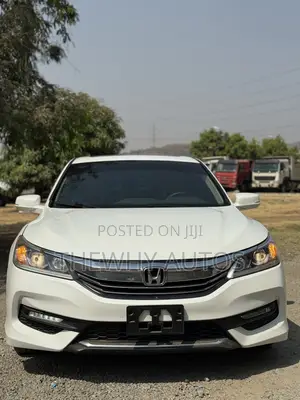 Honda Accord EX-L 4dr Sedan FWD (2.4L 4cyl 2A) 2016 White