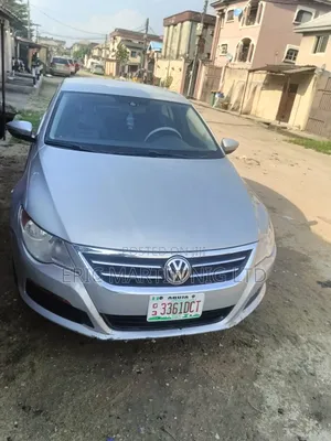 Volkswagen Passat 2012 Silver