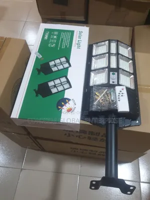 1000w 6 Eyes Solar Street Light With Pole