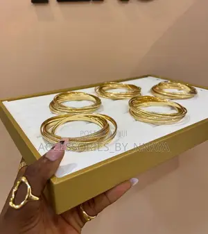 Gold Arabian Bangle