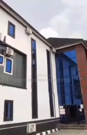 Hotel for Sale at Ughoton, Warri Delta State