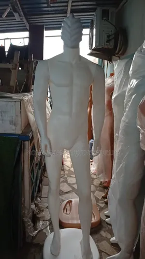 Spider Face Full Plastic Male White Mannequin