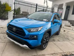 Toyota RAV4 Adventure 2019 Blue