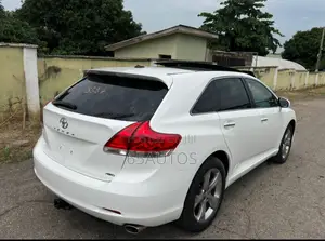 Toyota Venza V6 AWD 2010 White