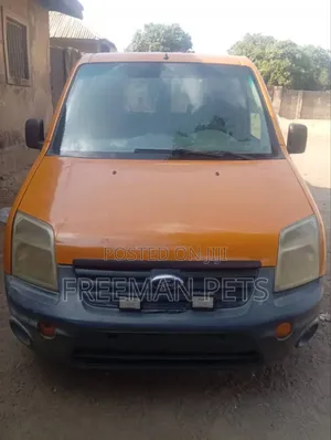 Ford Transit 2005 Orange