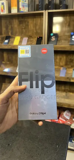 New Samsung Galaxy Z Flip4 256 GB Blue