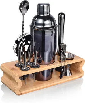Wine Cocktail Shaker Set With Stand - Black