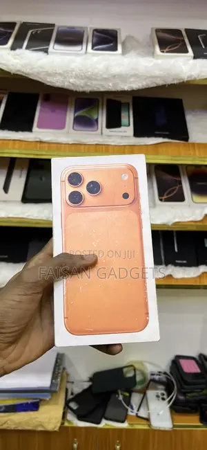 New Apple iPhone 17 Pro Max 256 GB Orange