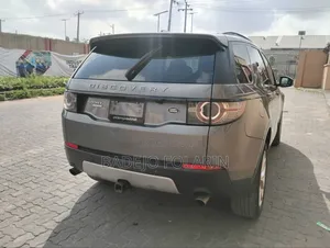 Land Rover Discovery 2016 Gray