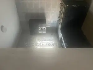 4bdrm Duplex in Jericho for rent
