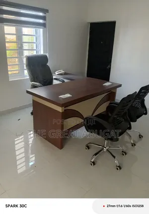 Executive Office Table With Extension Nd Executive Chair With Visitors