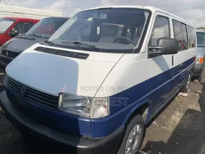 Volkswagen Transporter 2000 White