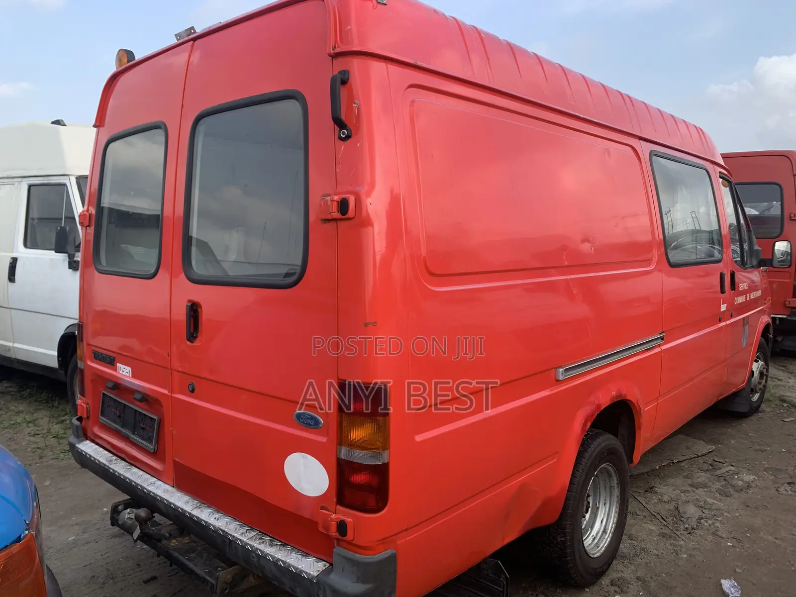 Ford Transit 2005 Red
