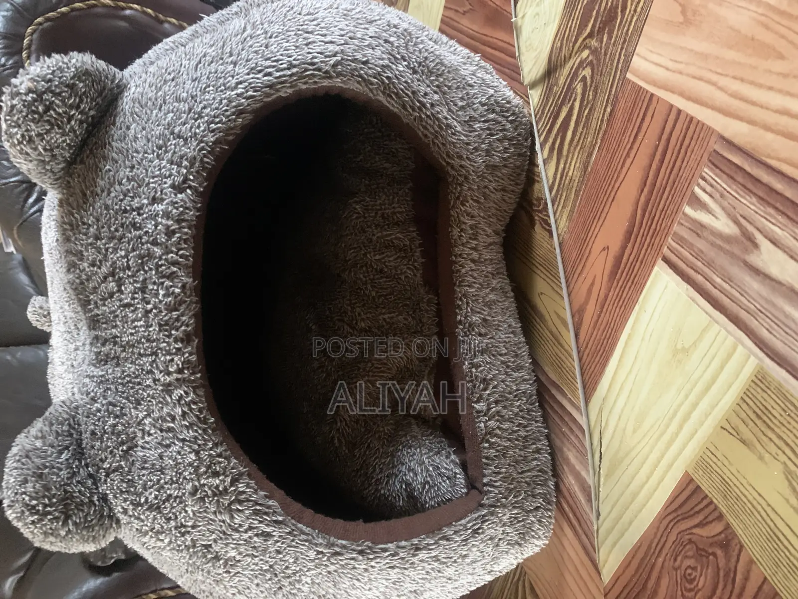 Plush Cat Bed