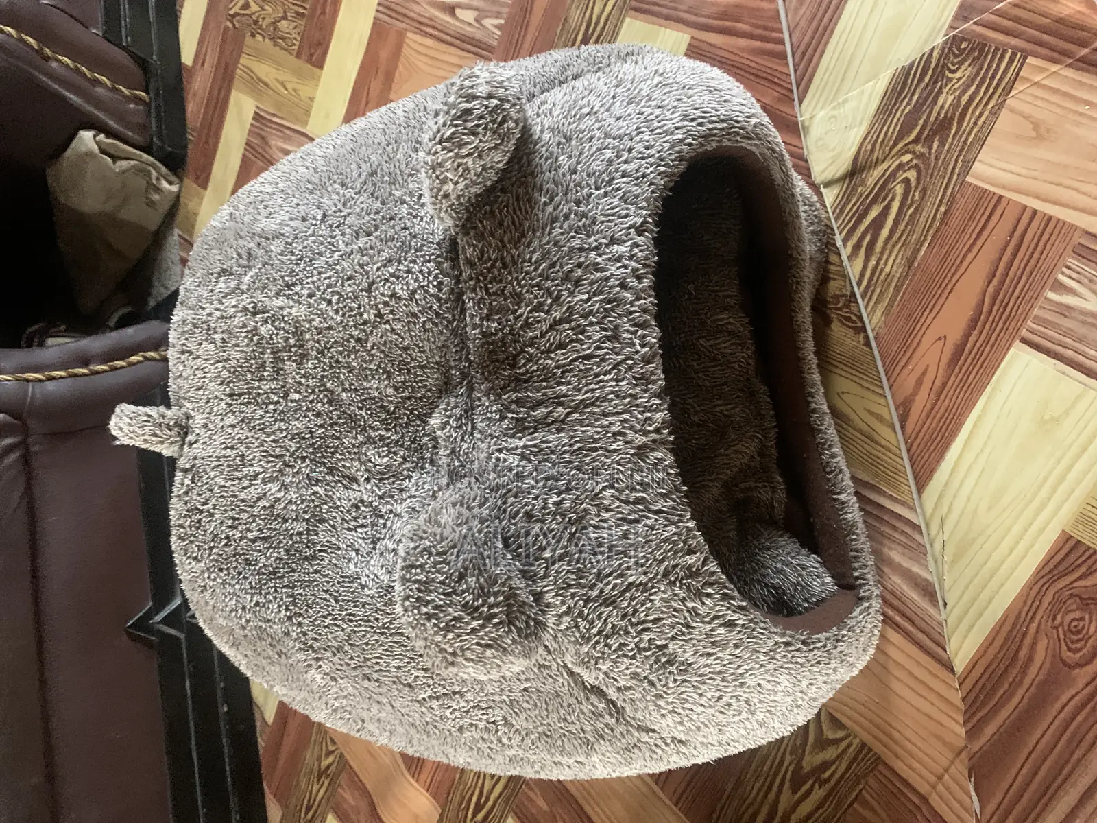 Plush Cat Bed