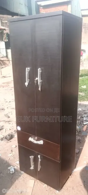 $ 2ft by 6ft Portable Wardrobe Made With Complete HDF