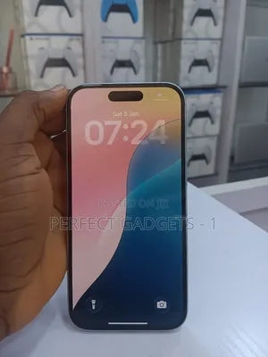 Apple iPhone 15 128 GB White