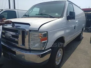 Ford E250 2010 White