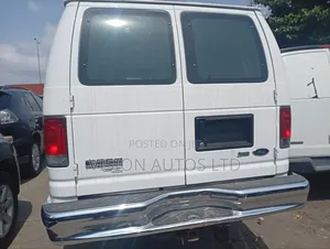 Ford E250 2010 White