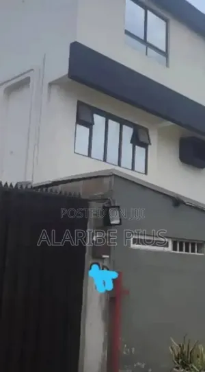 18 Executive Rooms Hotel 4 Sale at Ikeja Lagos State of Nigeria.