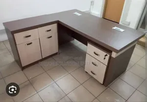 Quality 1.6 Meter Table With Detachable Extension and Movable Drawer