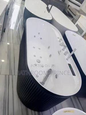 Acrylic Jacuzzi
