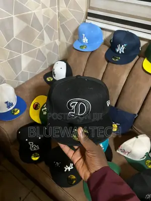 Unique Face Cap