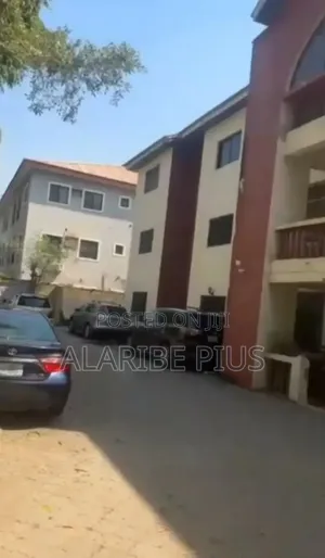 20bdrm Block of Flats in Fully Detached, Utako for sale