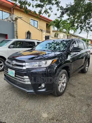 ​Reliable 2017 Toyota Highlander for Rent - Daily or Weekly