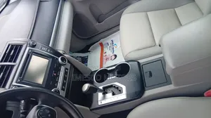 Toyota Camry LE 4dr Sedan (2.5L 4cyl 6A) 2014 Green