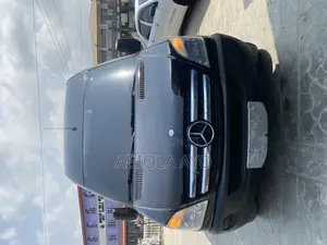 Mercedes-Benz Sprinter 2013 Black