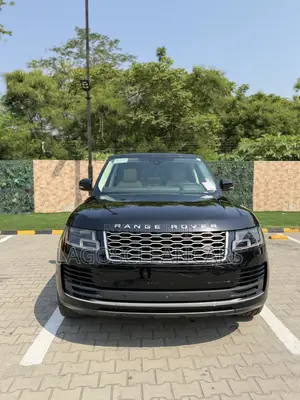 Land Rover Range Rover Vogue 2018 Black