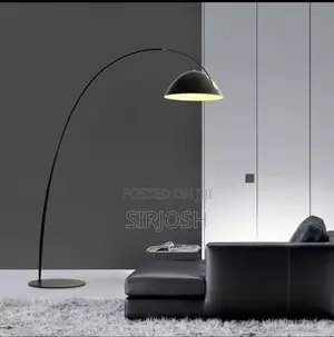 Lean -in Standing Lamp