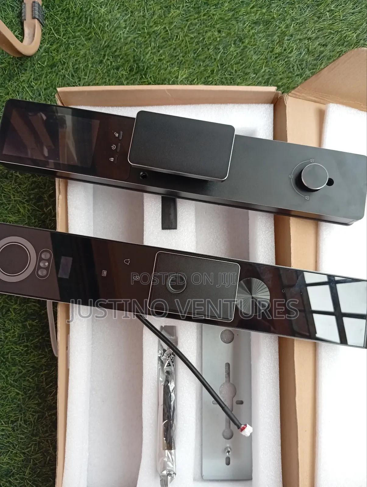 F25 Smart Door Lock