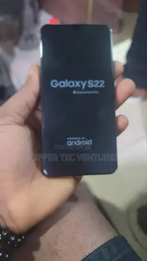New Samsung Galaxy S22 5G 256 GB Black