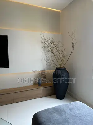 Textured Black Big Nyx Planter With Natural Twigs | Home Décor Styles