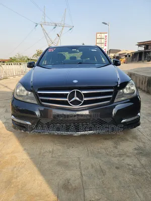 Mercedes-Benz C300 Sport 4Matic Sedan AWD (3.5L 6cyl 7A) 2013 Black