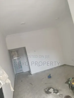 2bdrm Block of Flats in Freedom Estate, Igbogbo for rent