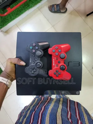 Ps3 Slim. 2pads 7games