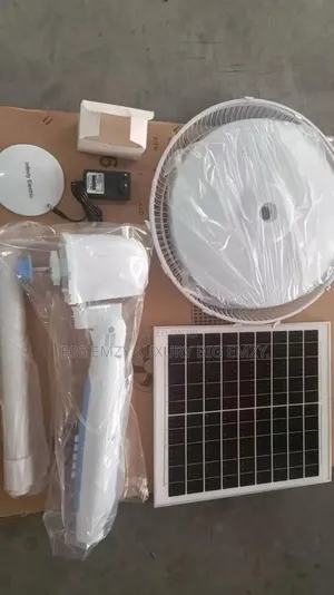 16 Inches Solar and Rechargeable Floor Fan .