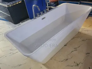 Free Standing Bath With Mixer