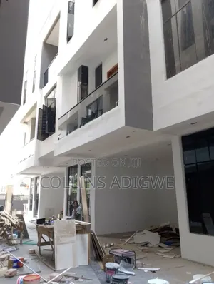 4bdrm Maisonette in Lekki Conservation, Chevron for sale