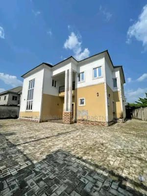 5bdrm Duplex in Sars Road Port for sale