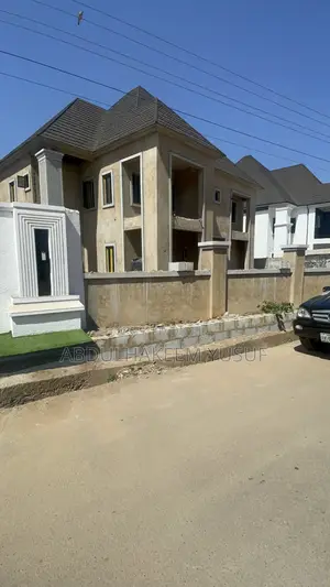5bdrm Duplex in Faplins Estate, Galadimawa for sale