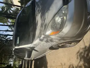 Toyota Sienna 2006 Brown