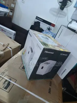 Hisense Self-Cleaning 12kg Portable Ice Maker Machine