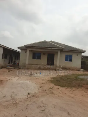 3bdrm Bungalow in Vesper Bus Stop Ogan for sale