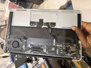 11” Macbook Air 2012 Motherboard