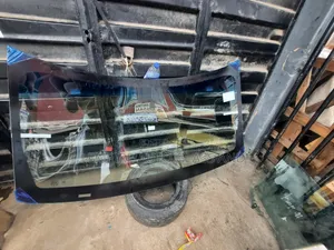 Front Windscreen for Ford Explorer 2014 Model Available Now