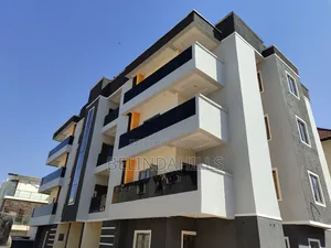 3bdrm Block of Flats in Wuye for sale